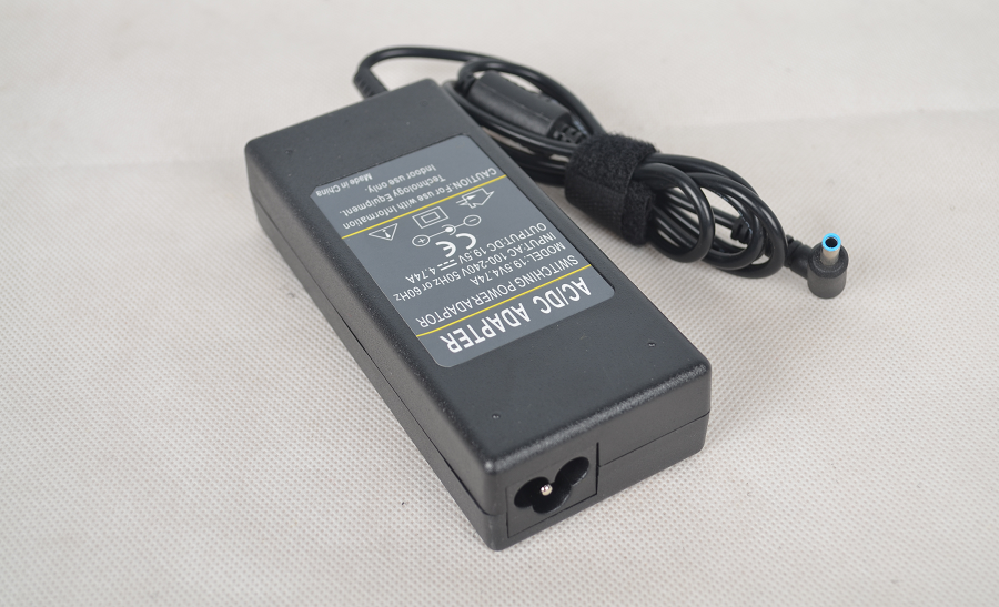 19.5V4.74A Laptop Adapter