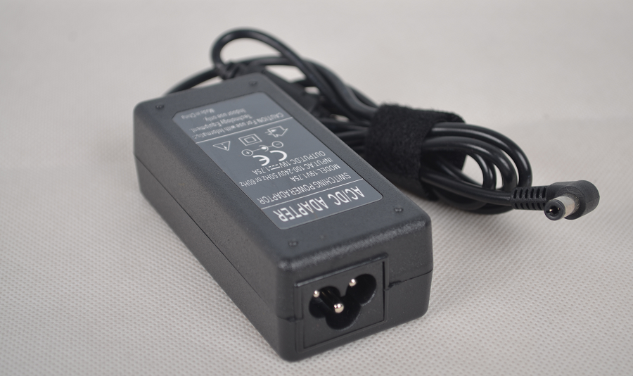 19V1.75A Laptop Adapter